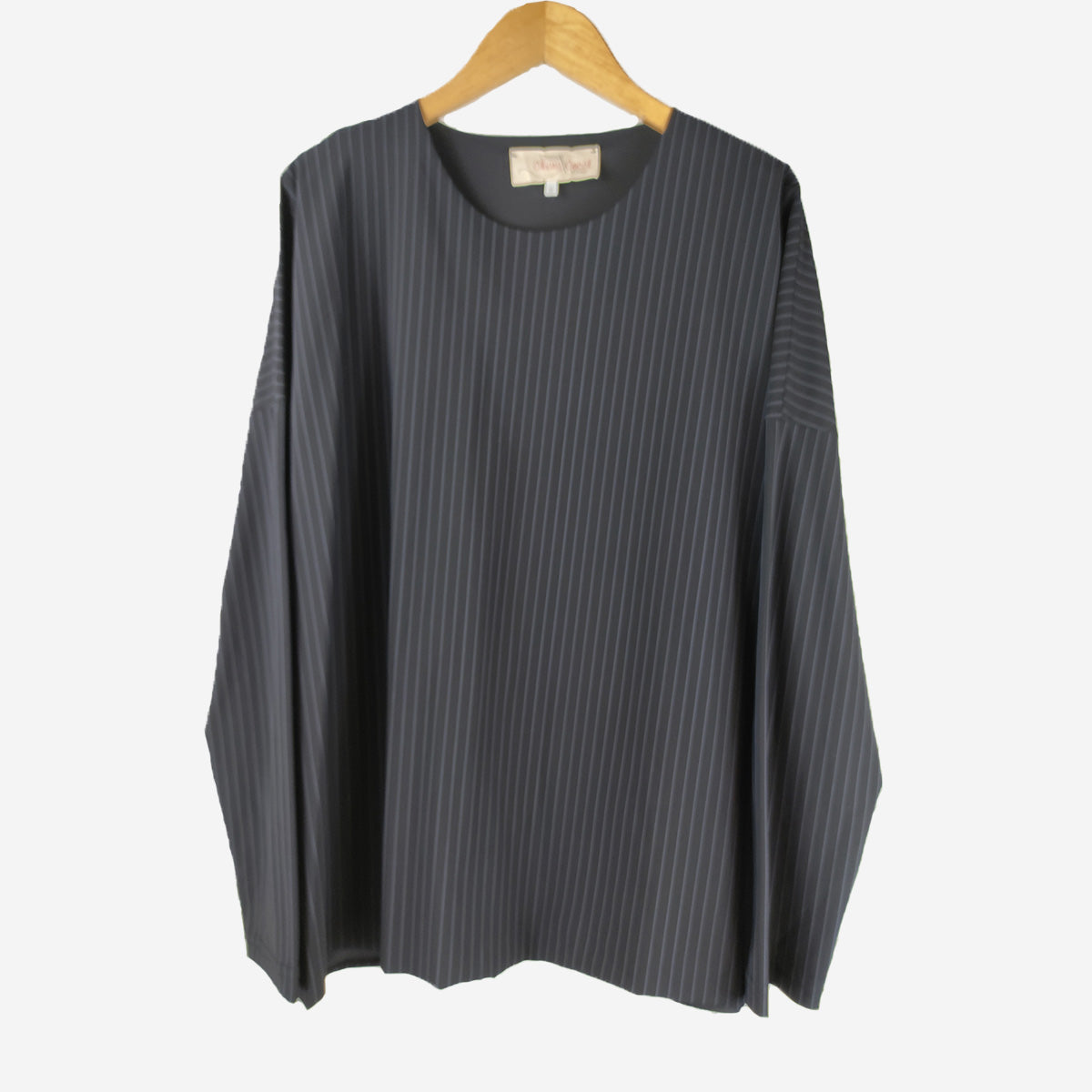 PINSTRIPE TOP