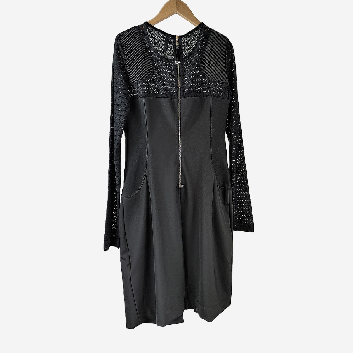 DRESS ULTRAIST