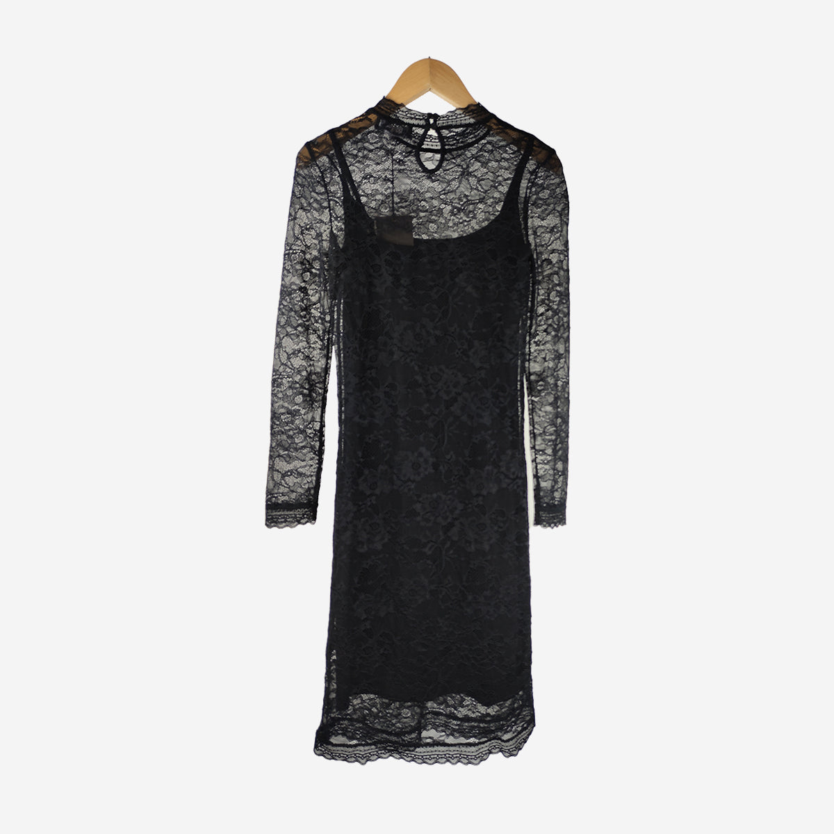 LACE DRESS IS