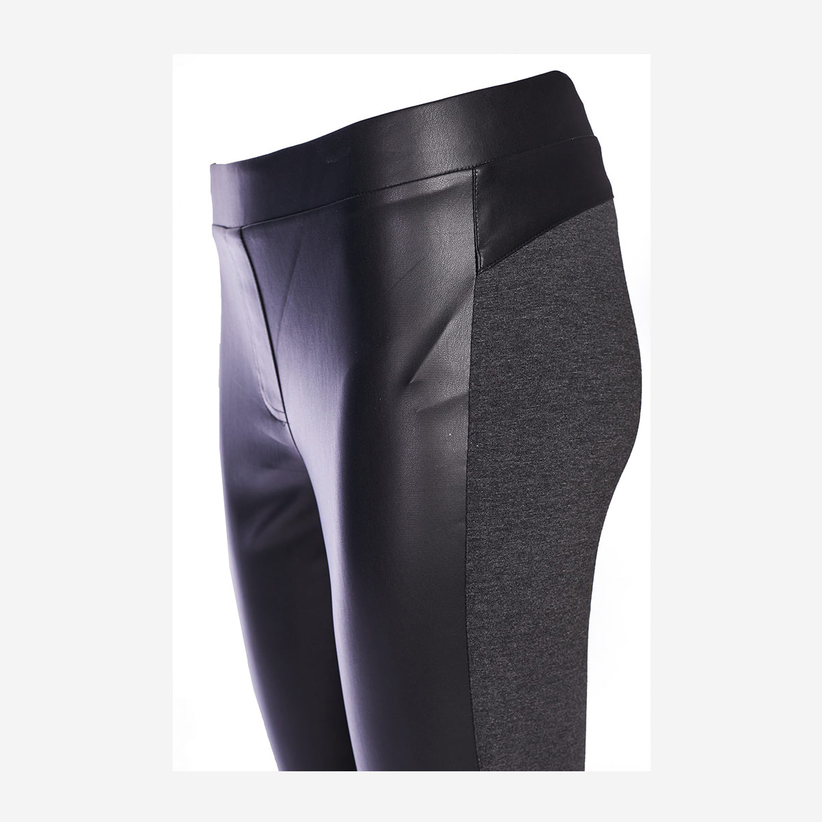 BLACK PLEATHER LEGGINGS