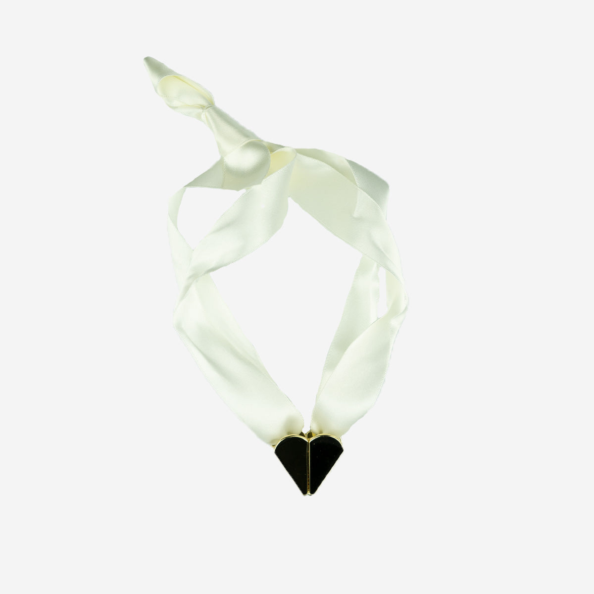 VERSI HEART NECKLACE - OFF WHITE
