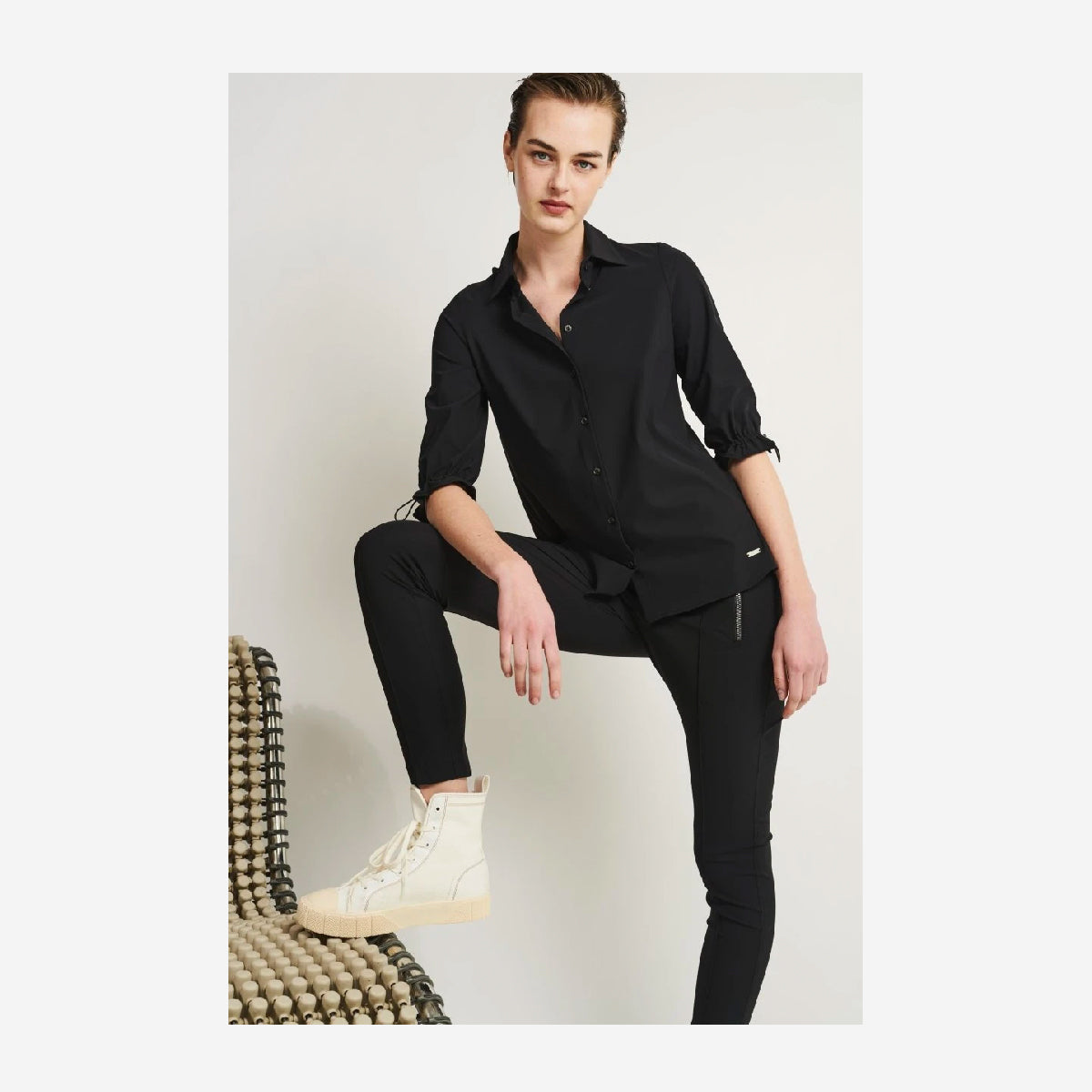 BLOUSE FLORA BLACK