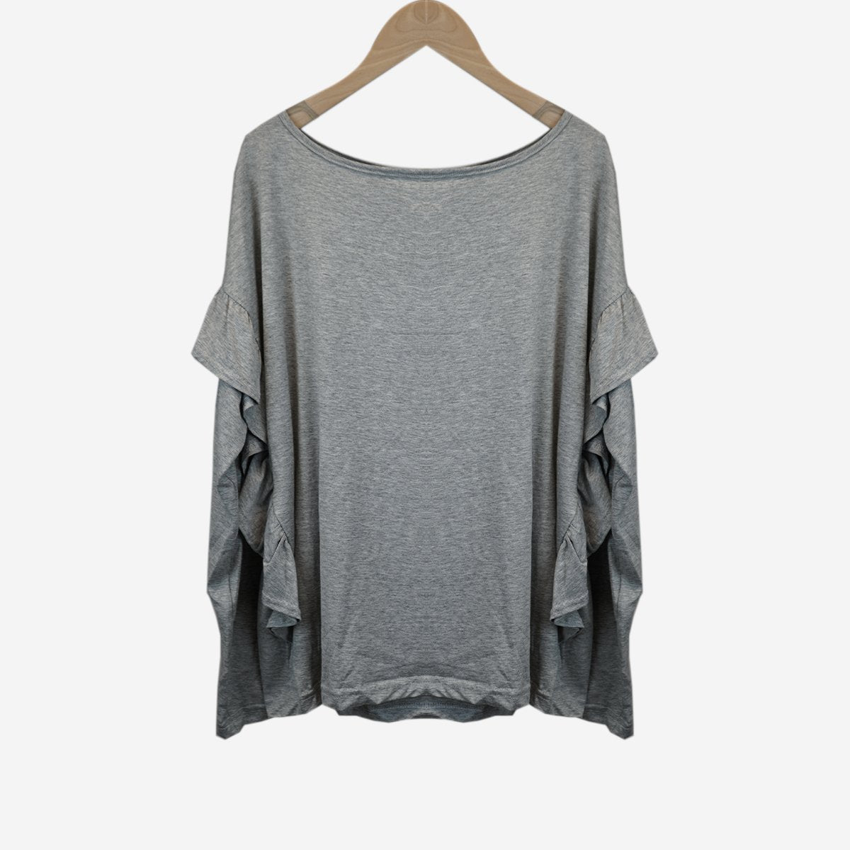 LONG SLEEVED T SHIRT