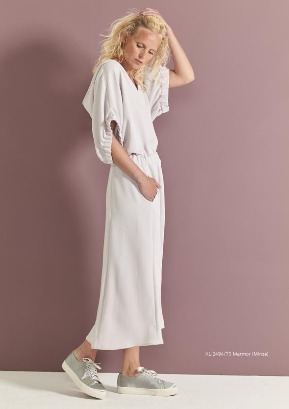 DROP SLEEVE DRESS