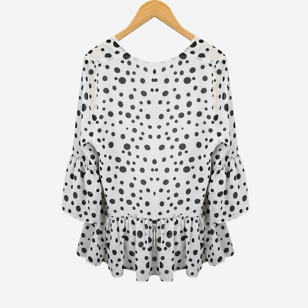 THREE QUARTER SLEEVE TOP