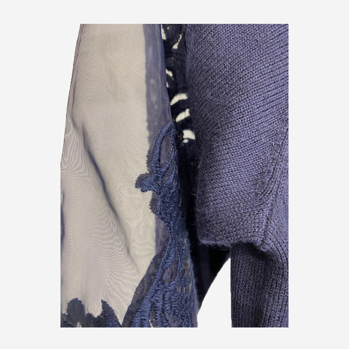 STUNNING NAVY TUNIC WITH SHEER CUT OUT SLEEVE