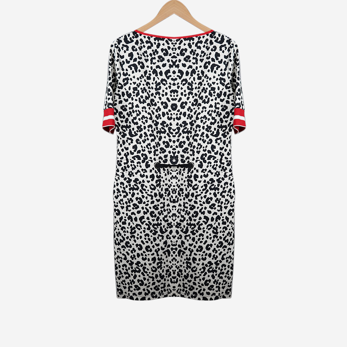 SHORT SLEEVED DRESS