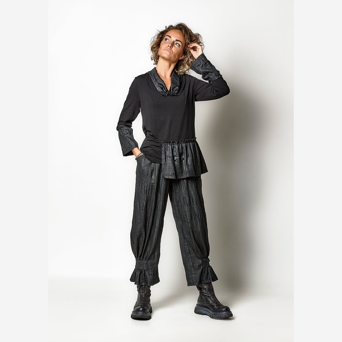 Black hotsell crinkle trousers