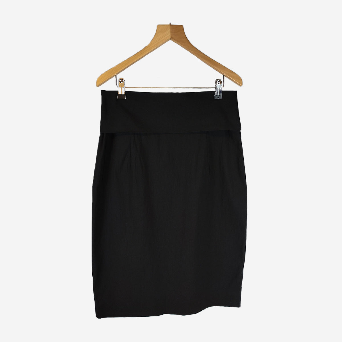 BLACK SKIRT