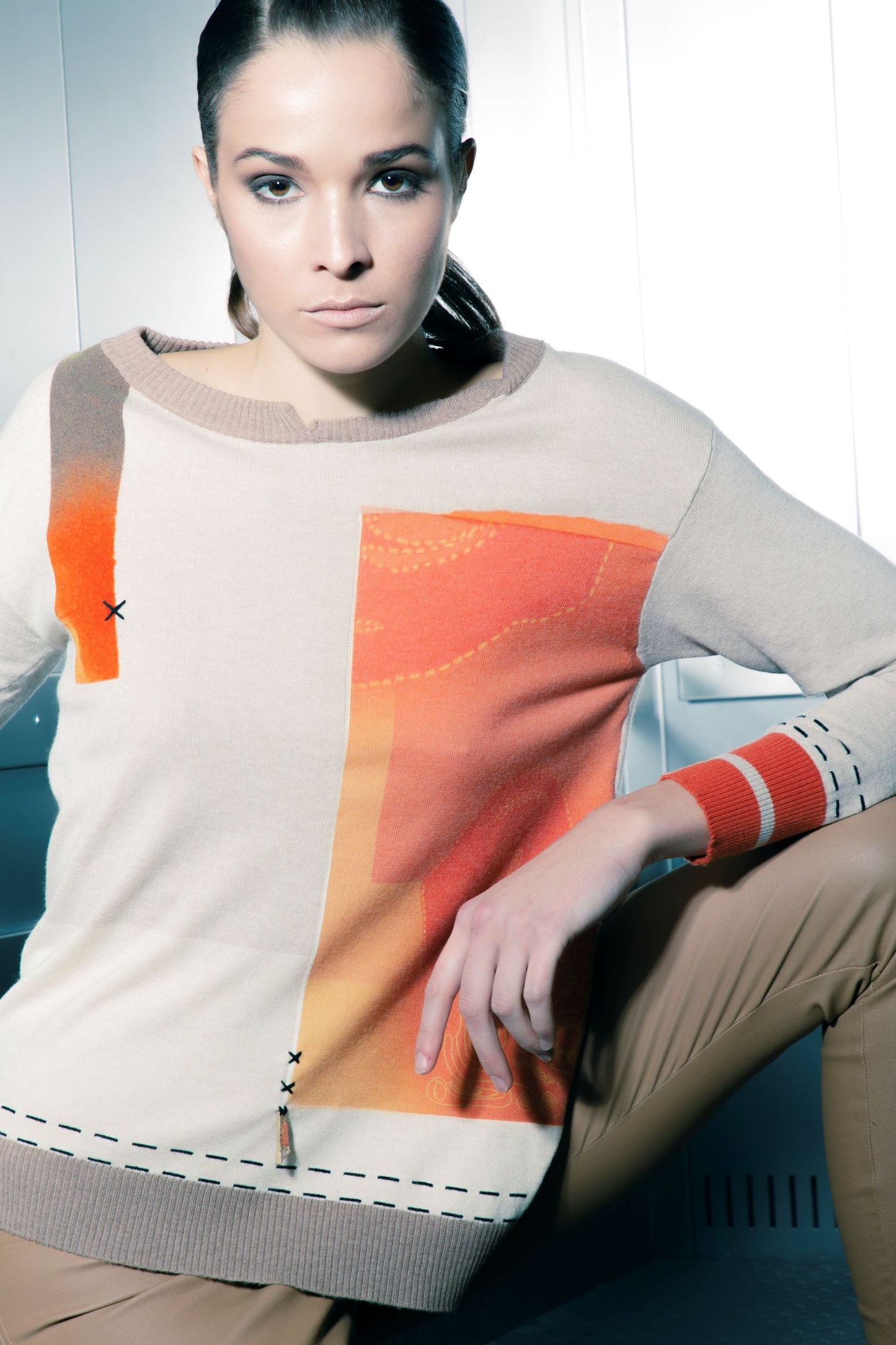 LONG SLEEVED KNIT