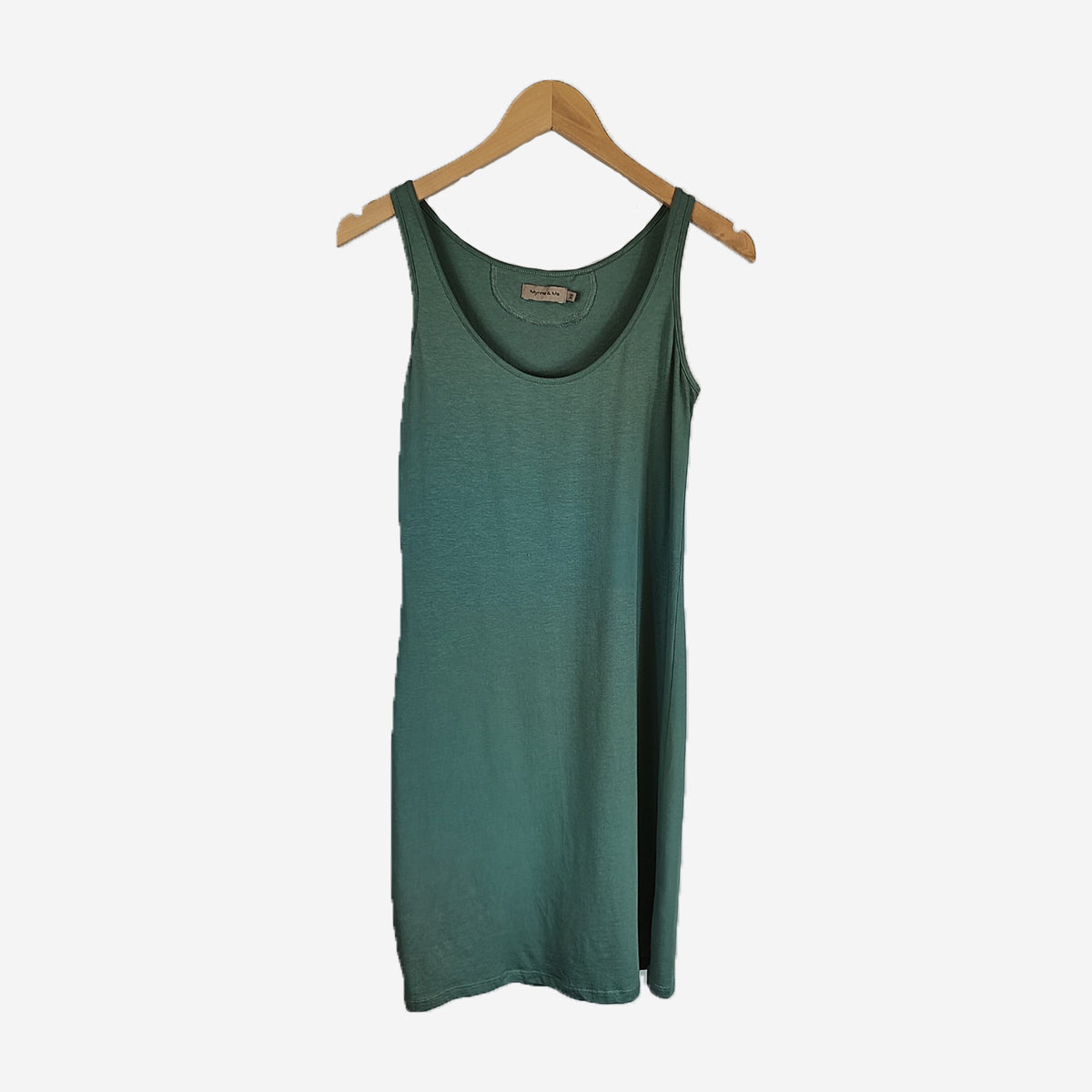 LONG VEST
