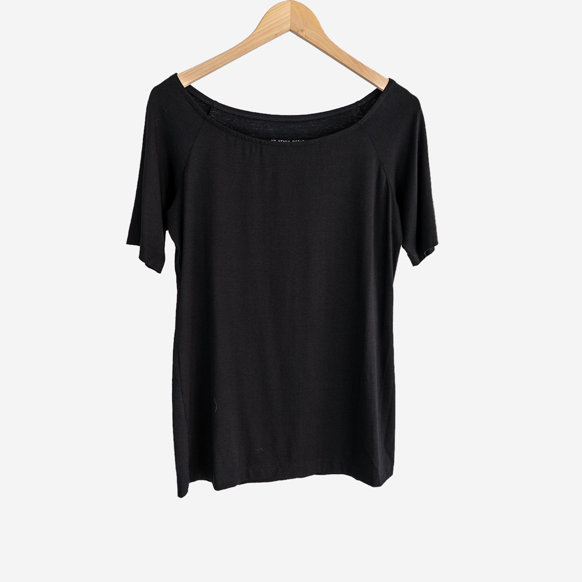 SHORT SLEEVED OFF THE SHOULDER TOP