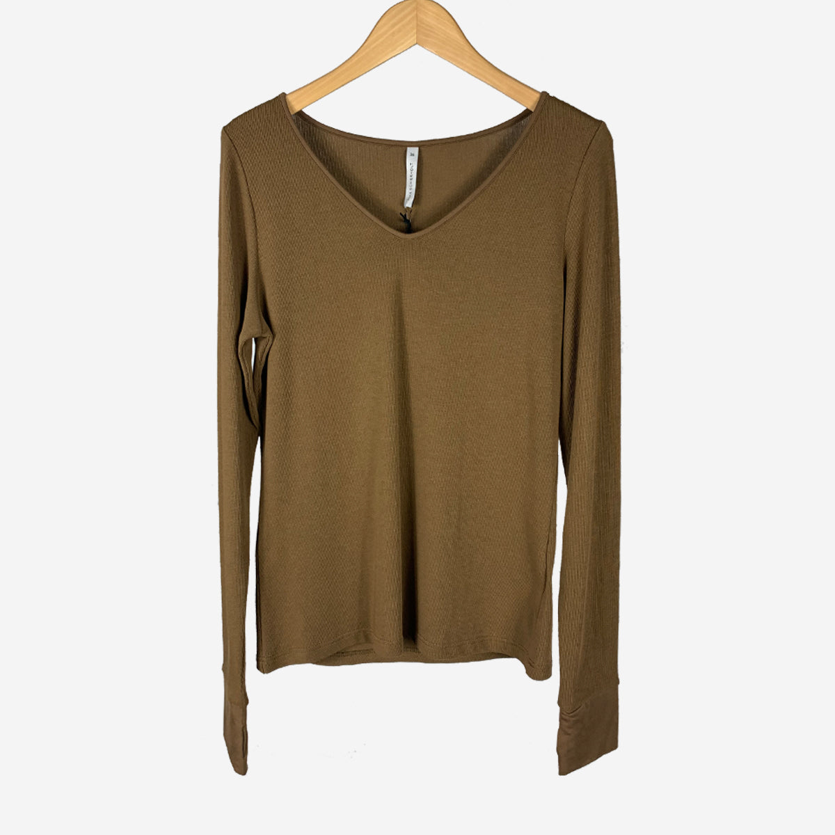 V NECK TOP