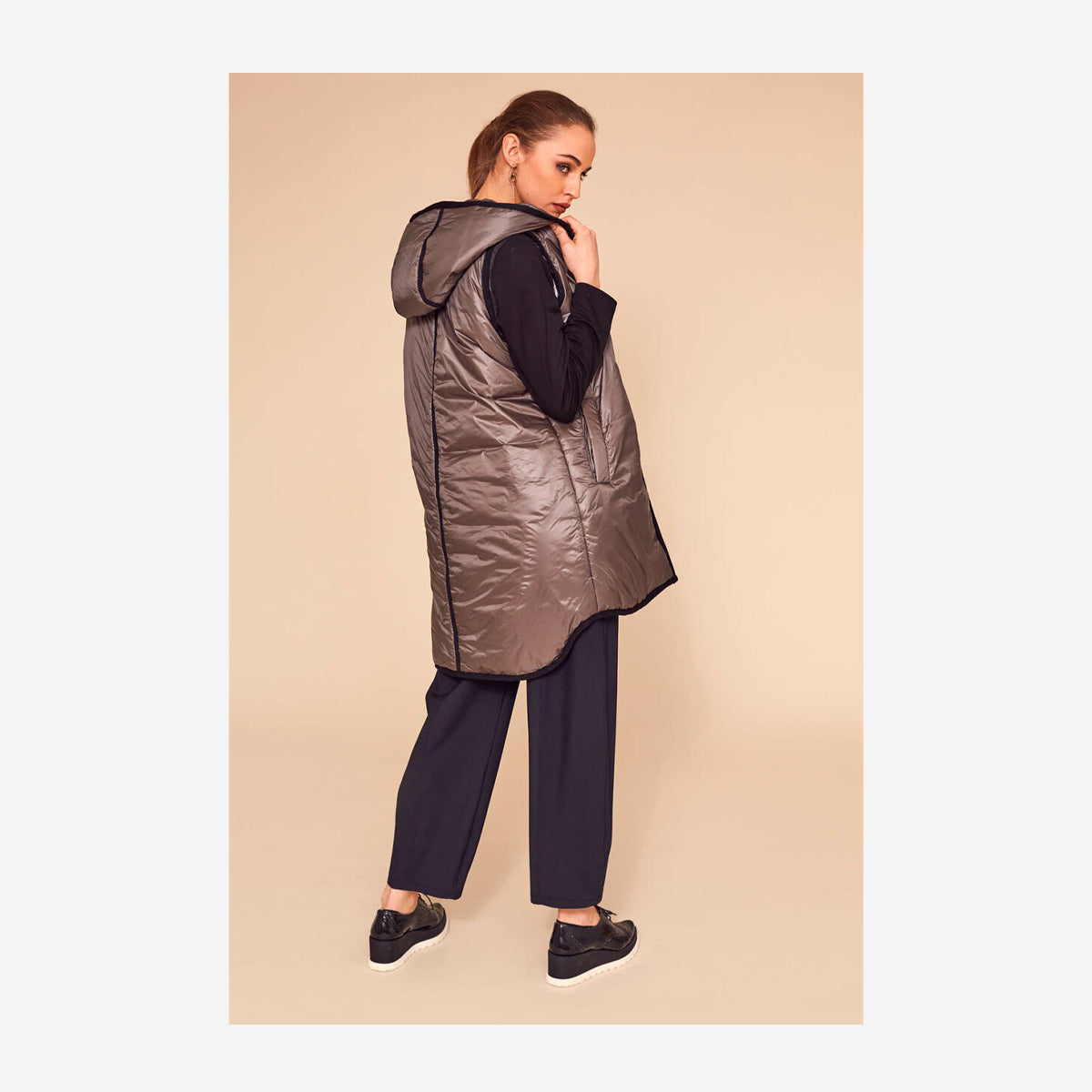 PADDED WAISTCOAT WITH HOOD