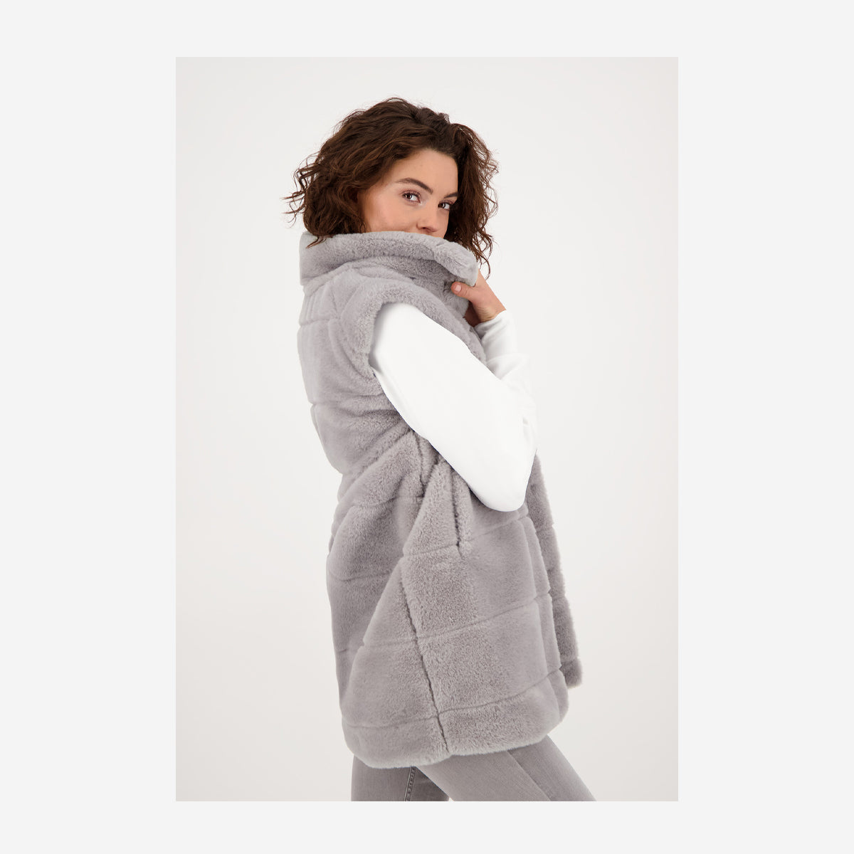 FAUX FUR GILET