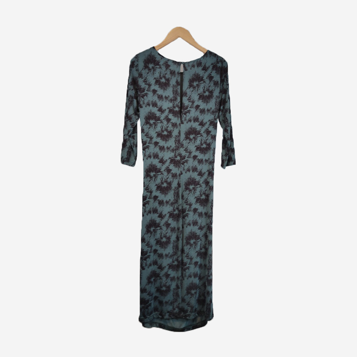 THREE QUARTER SLEEVE FITTED RUCHED DRESS
