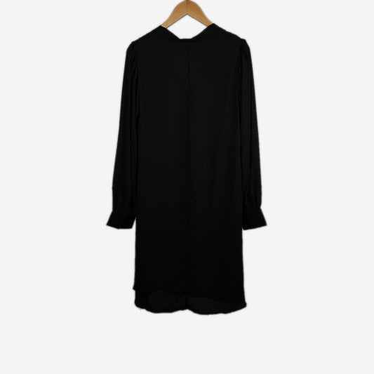 LONG SLEEVED DRESS