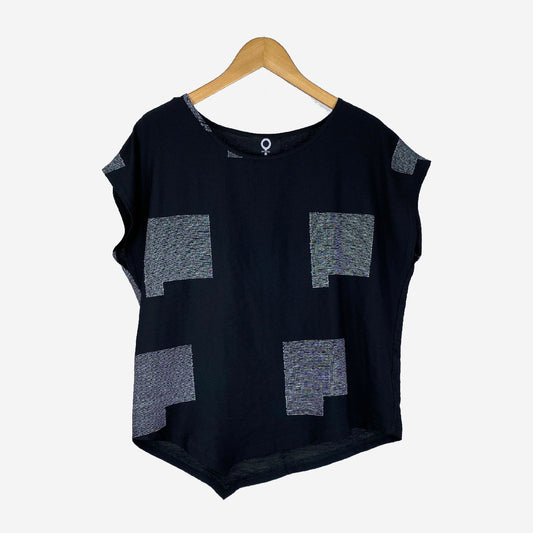WOVEN BLACK PRINT TOP