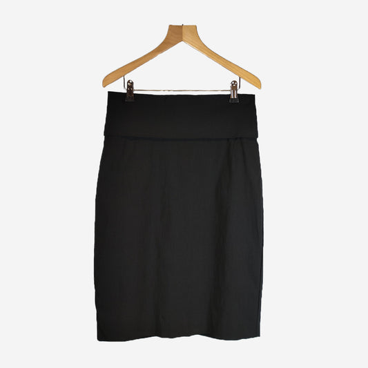 BLACK SKIRT