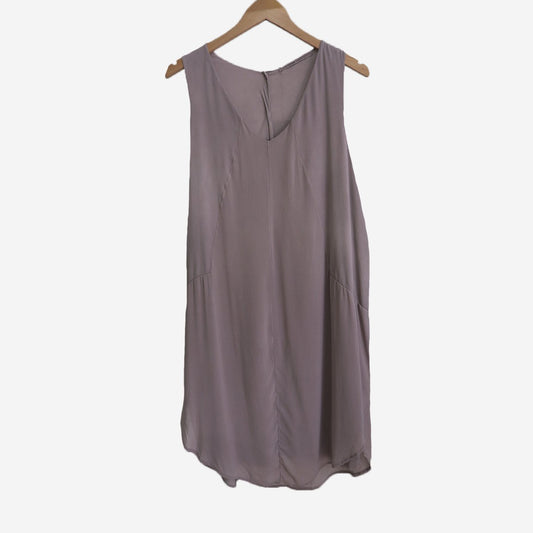 SLEEVELESS SHIFT DRESS